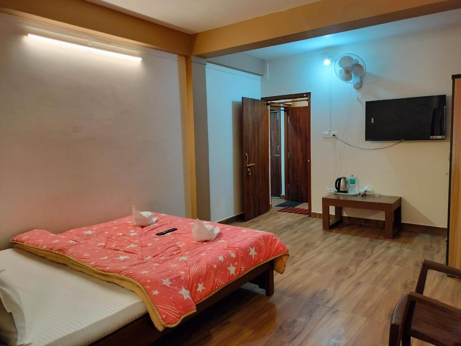 Aroma Inn Shillong Exterior photo